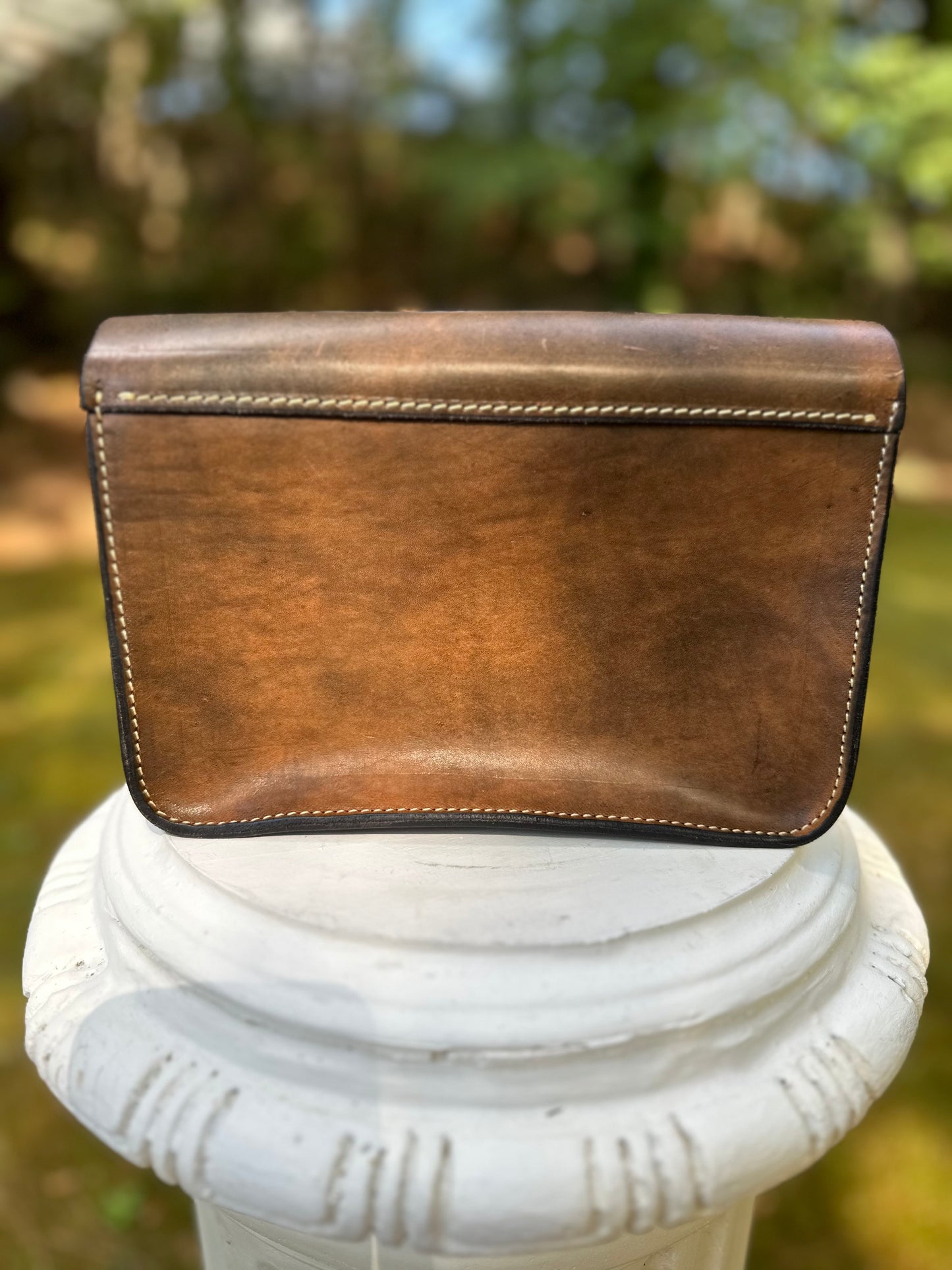 RUSTIC SADDLE BAG HANDBAG