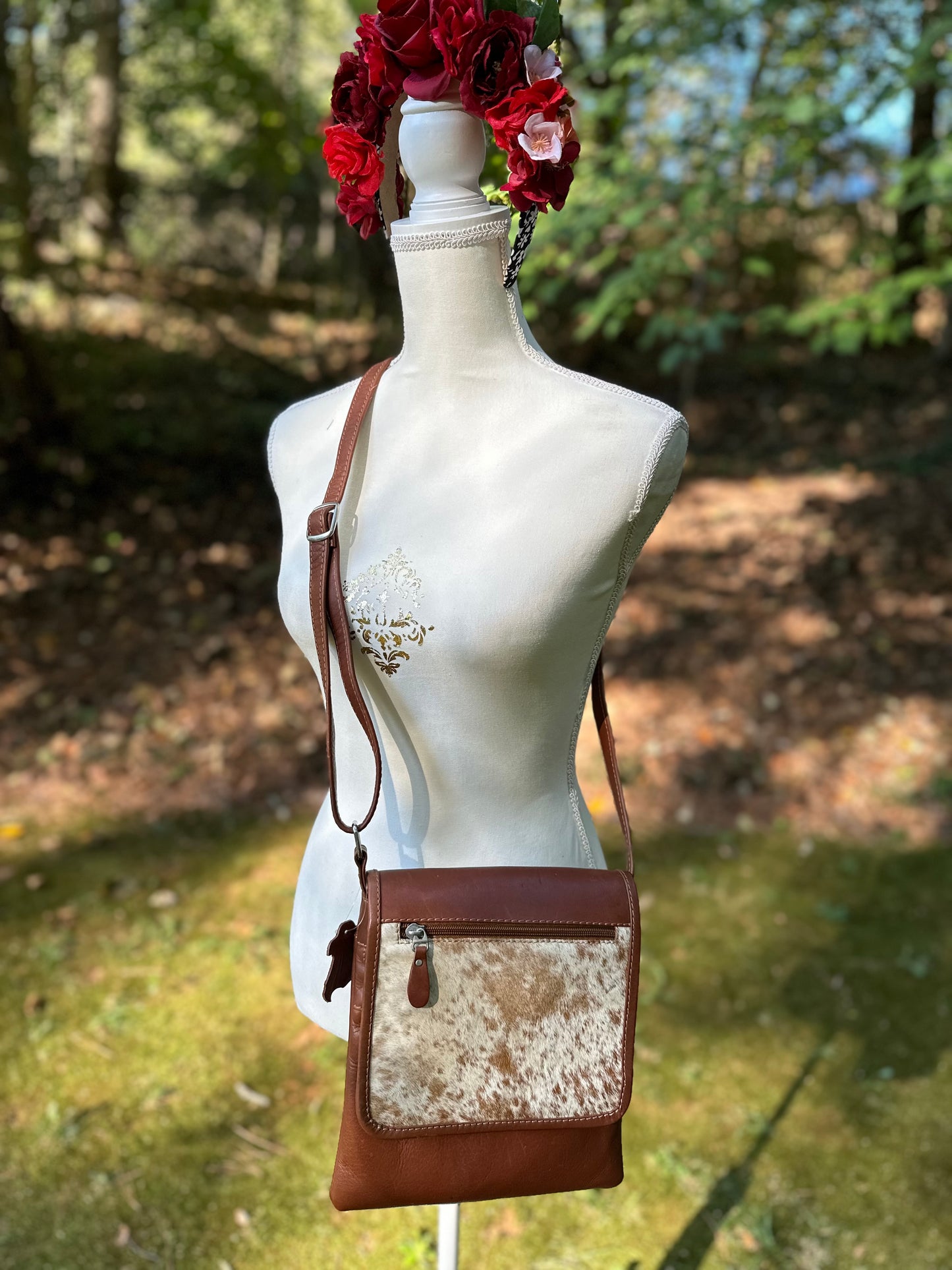 COWHIDE MESSENGER BAG