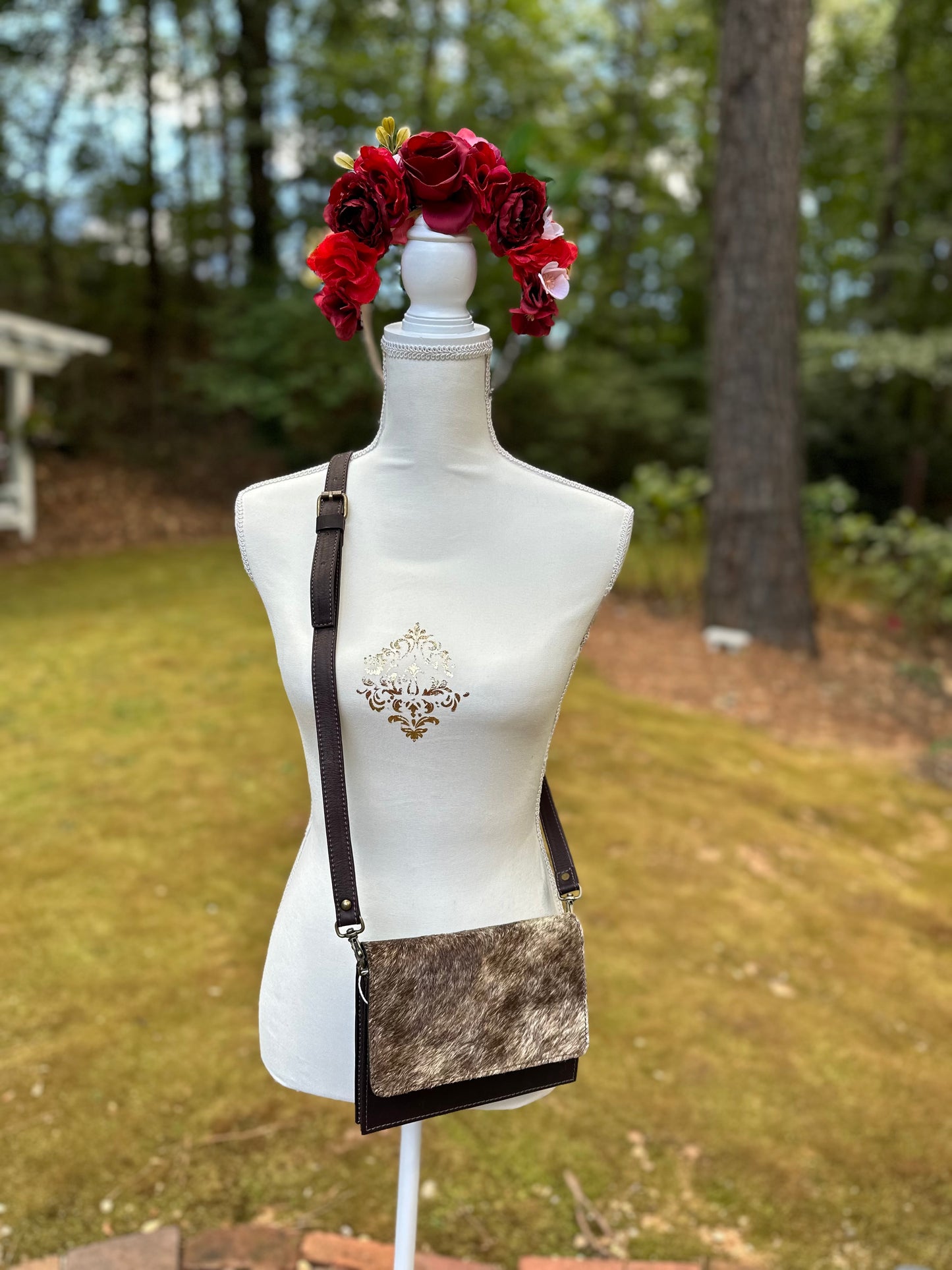 VALDIVIA COWHIDE CLUTCH BAG M