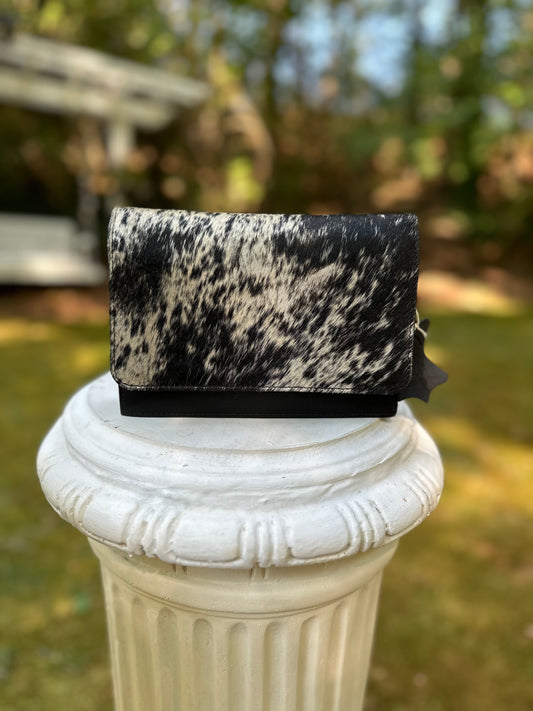 VALDIVIA COWHIDE CLUTCH BAG M