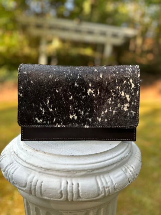 VALDIVIA COWHIDE CLUTCH CROSSBODY L